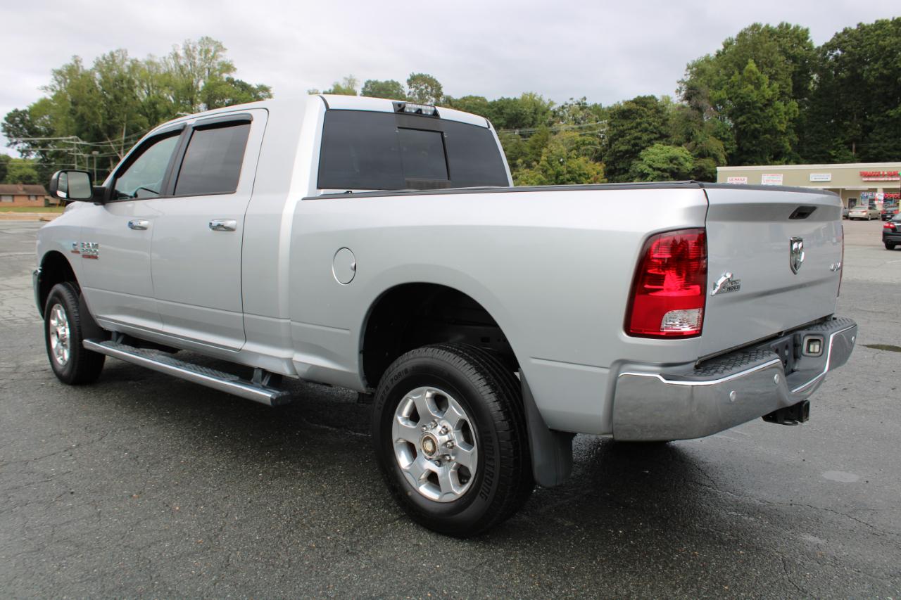 RAM 2500 4WD Mega Cab 160.5" Big Horn 2016