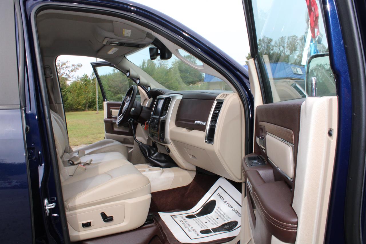 RAM 2500 Laramie Crew Cab SWB 4WD 2017