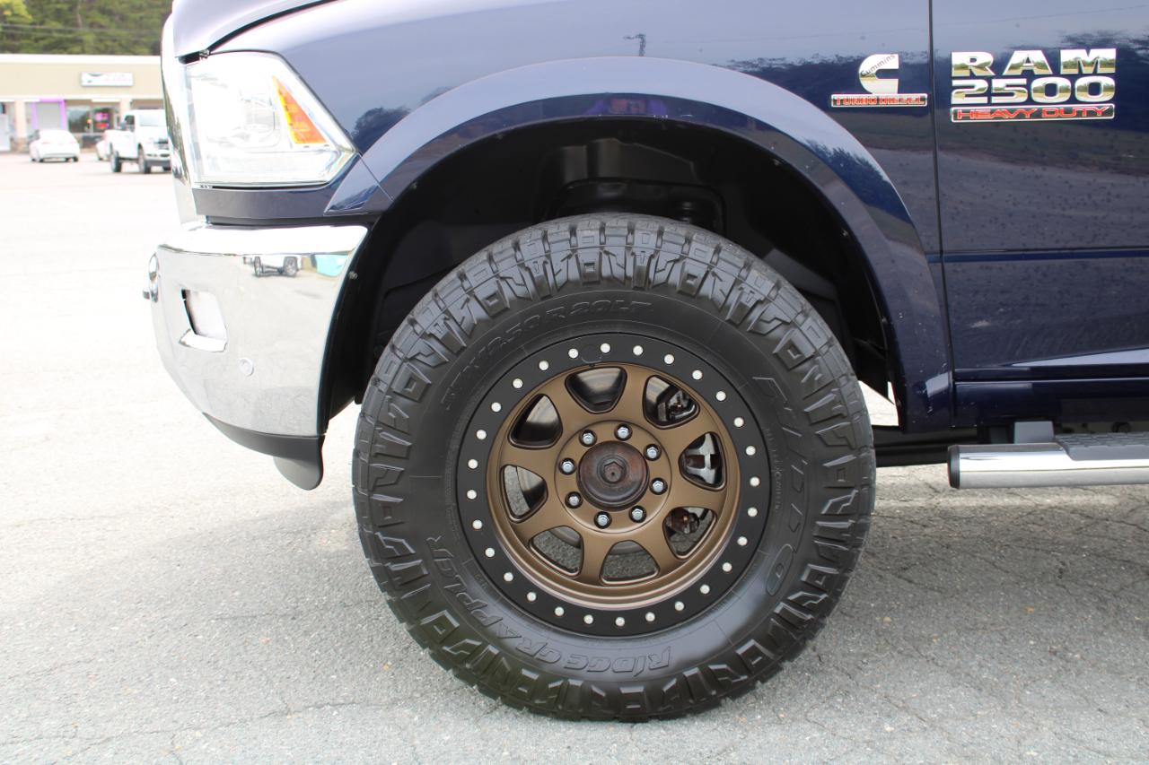 RAM 2500 Laramie Crew Cab SWB 4WD 2017