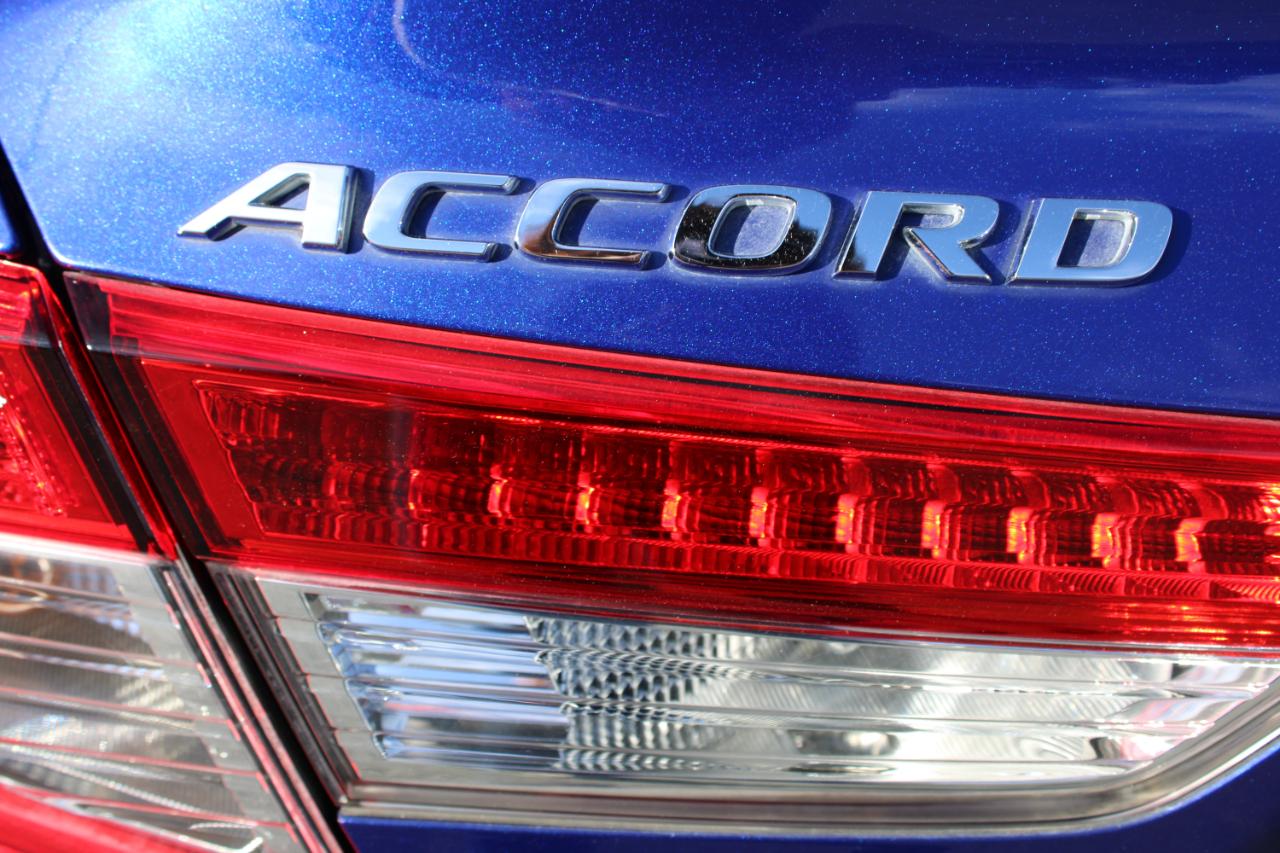 Honda Accord Sedan  2022