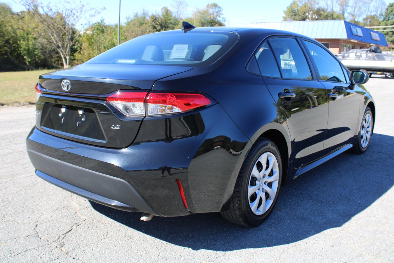 Toyota Corolla LE 2022