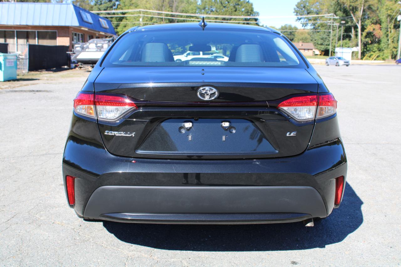 Toyota Corolla LE 2022