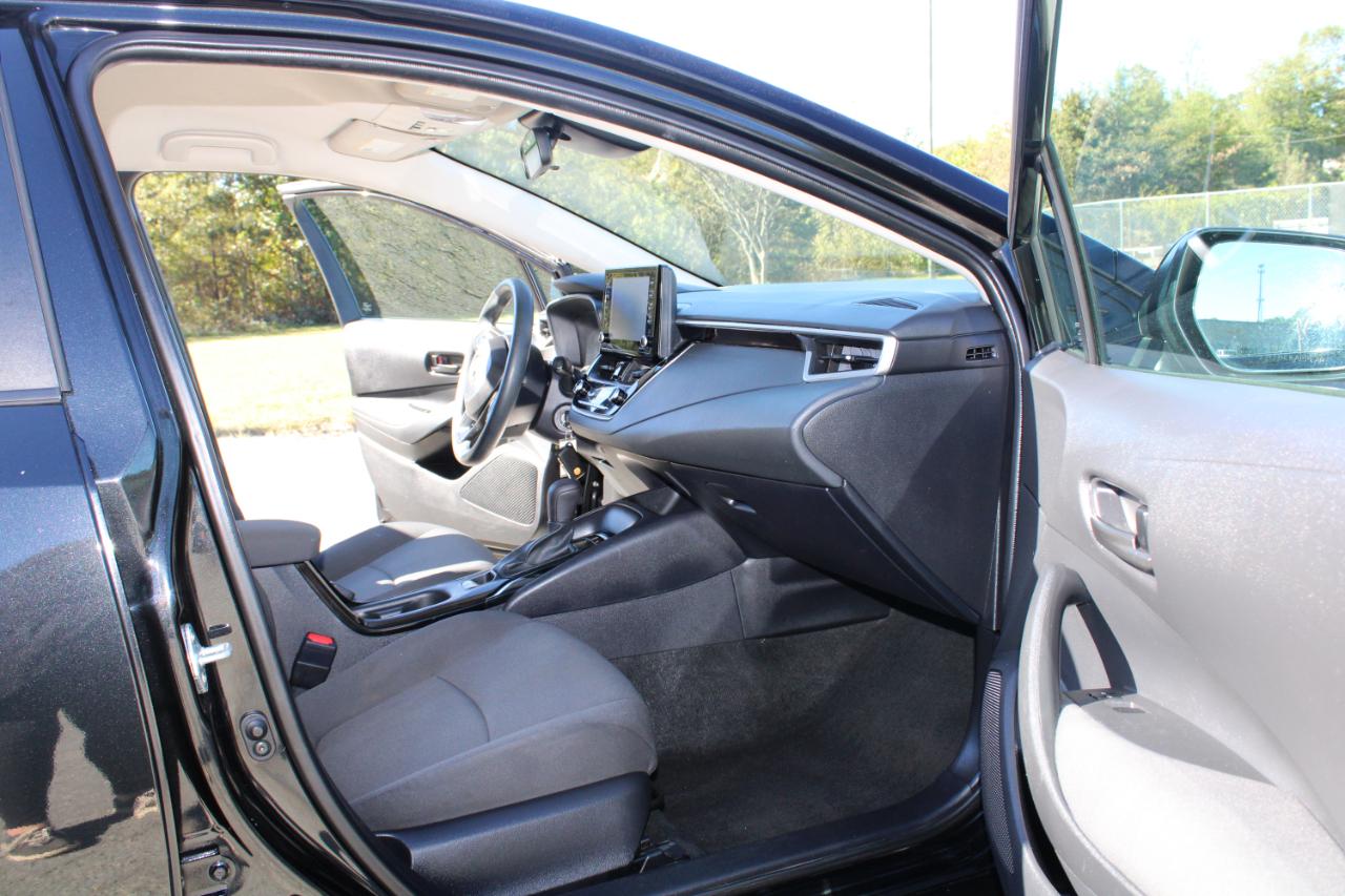Toyota Corolla LE 2022