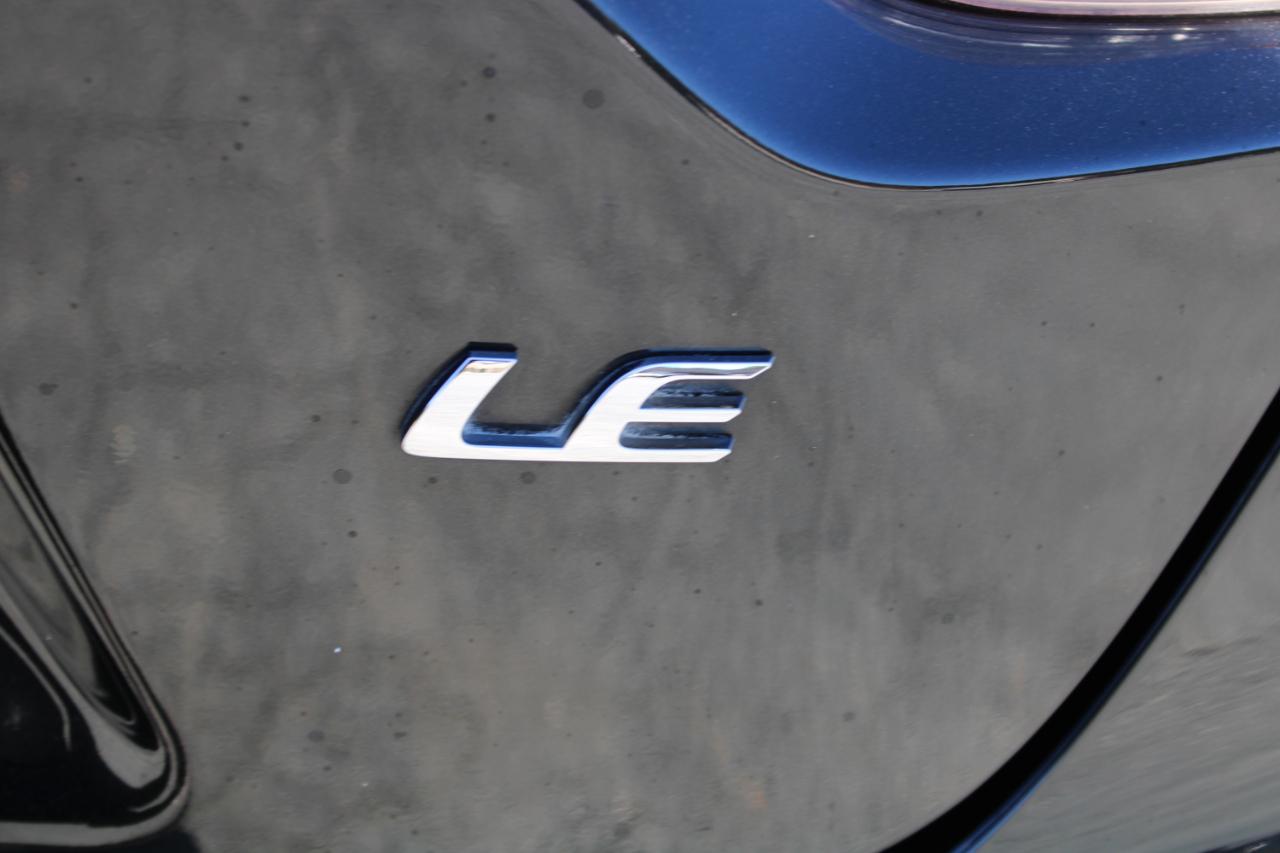 Toyota Corolla LE 2022