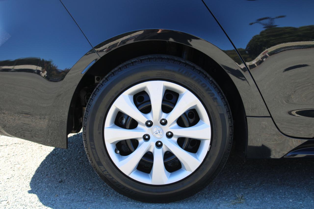 Toyota Corolla LE 2022