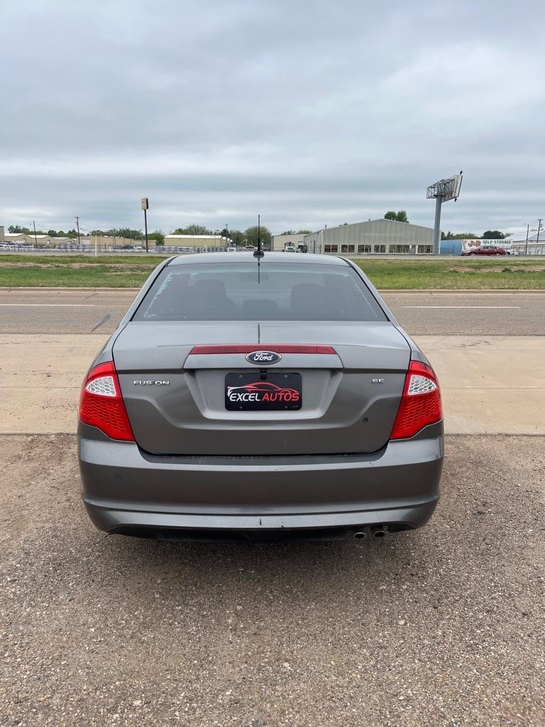 Ford Fusion I4 SE 2011