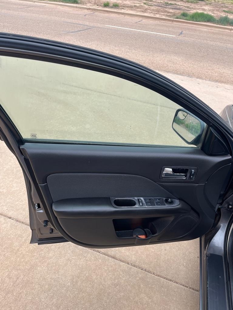 Ford Fusion I4 SE 2011