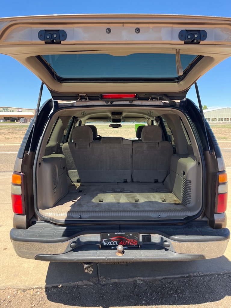 Chevrolet Tahoe 4WD 2004