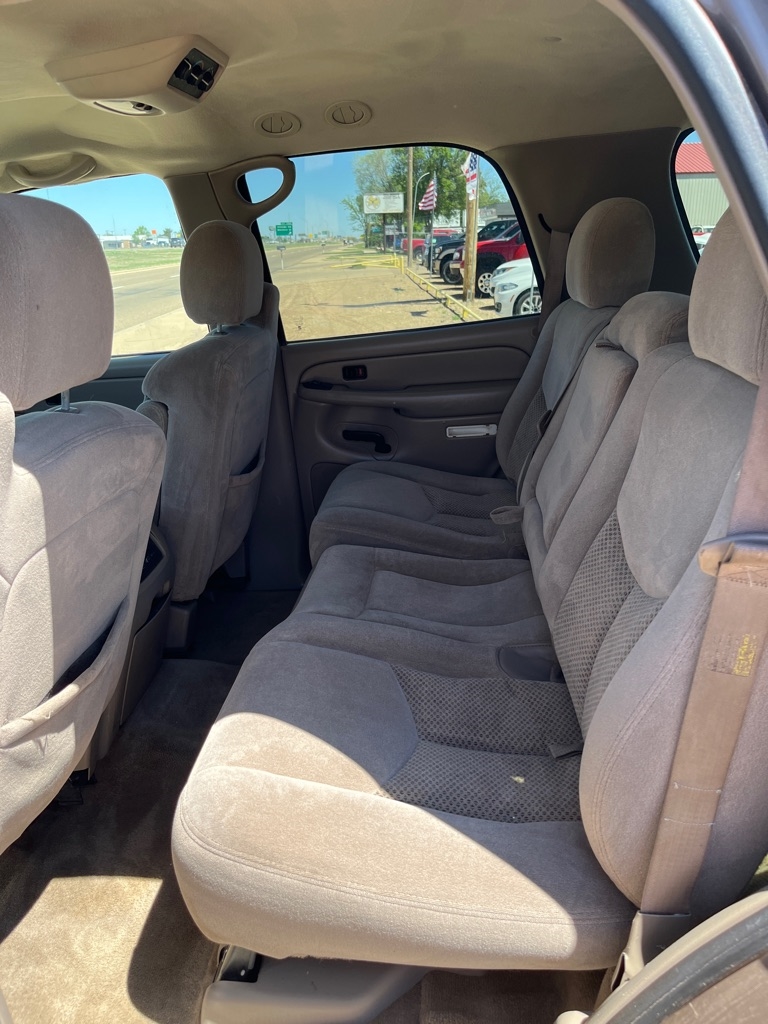 Chevrolet Tahoe 4WD 2004