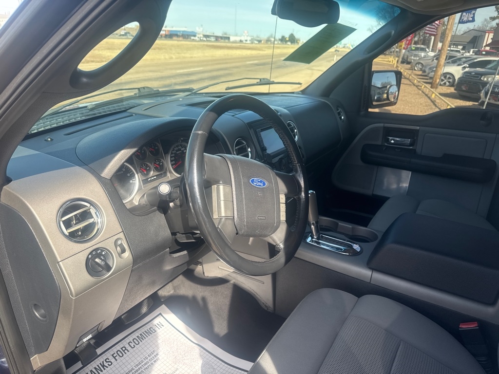 Ford F-150 XLT SuperCrew 4WD 2004