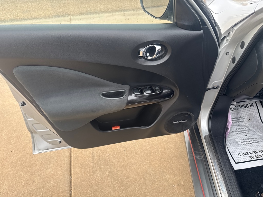 Nissan Juke S AWD 2013