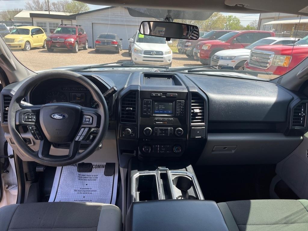 Ford F-150 XL SuperCab 8-ft. Bed 4WD 2015