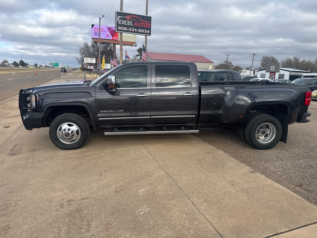 2016 GMC Sierra 3500HD Denali Crew Cab 4WD