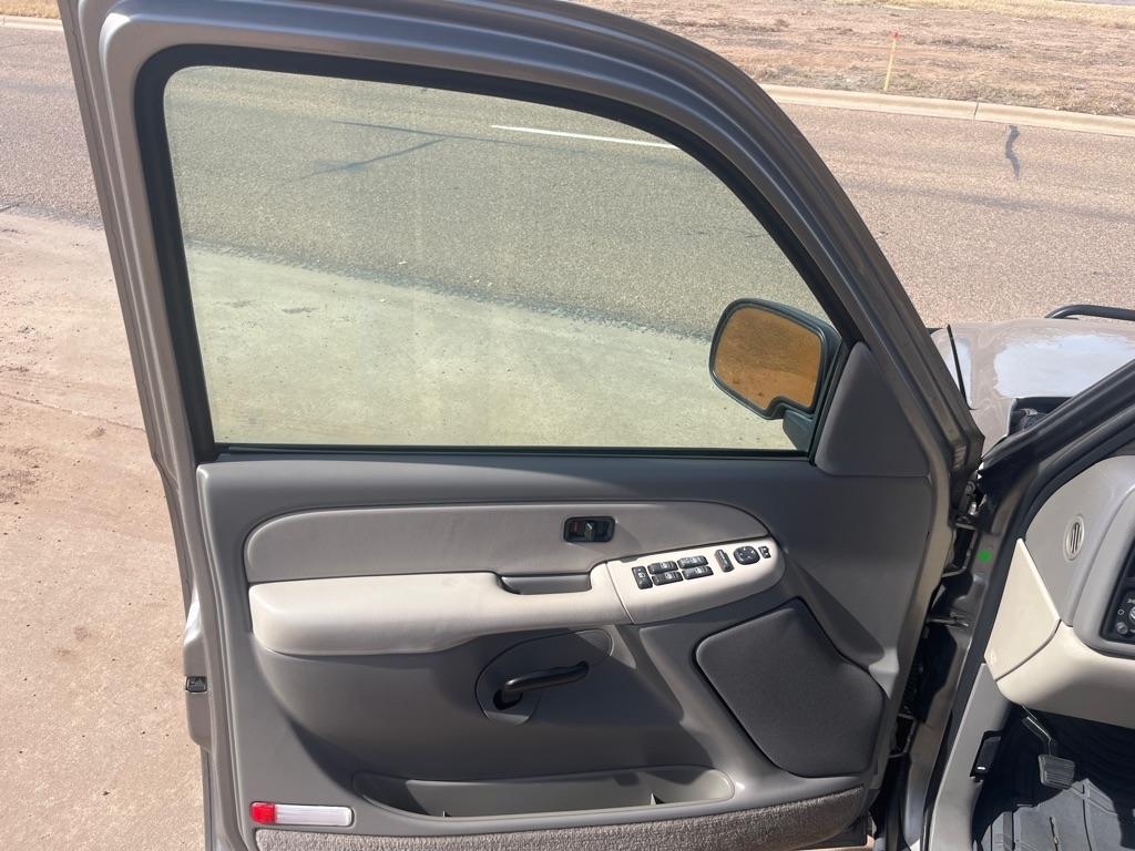 Chevrolet Tahoe 4WD 2000