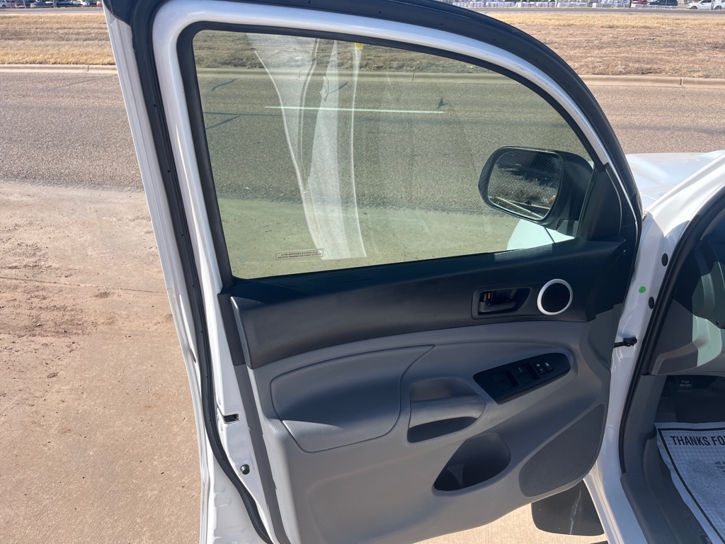 Toyota Tacoma PreRunner Double Cab V6 Auto 2WD 2013