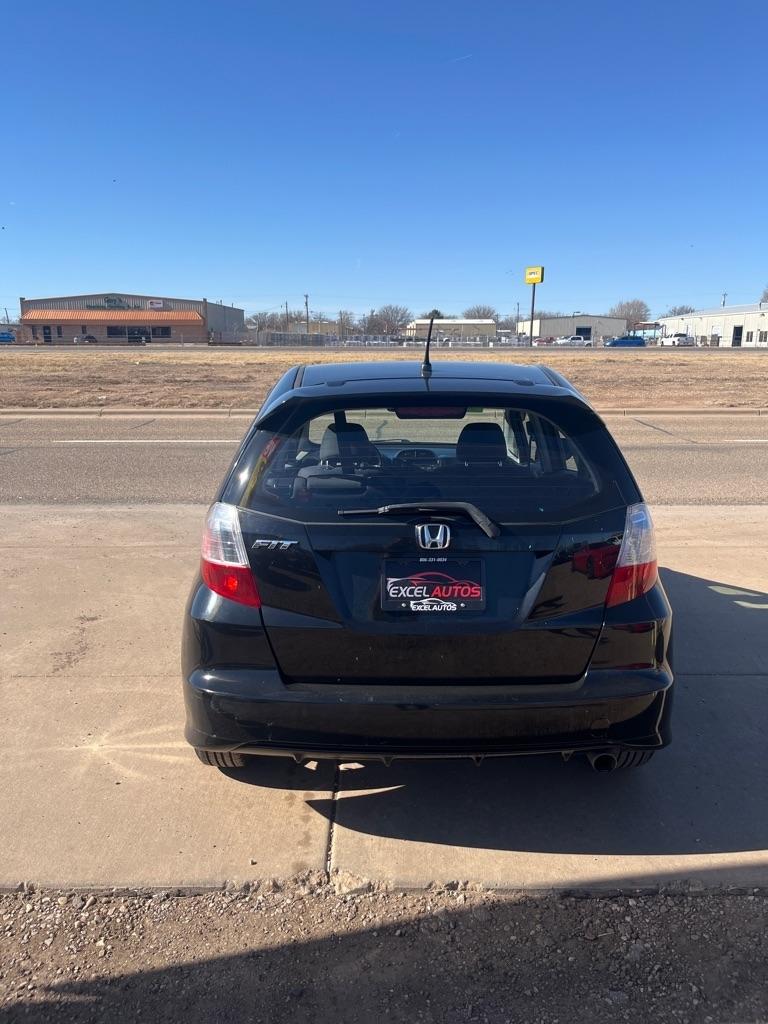 Honda Fit Sport 5-Speed MT 2013