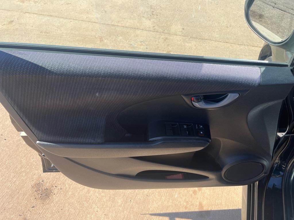 Honda Fit Sport 5-Speed MT 2013