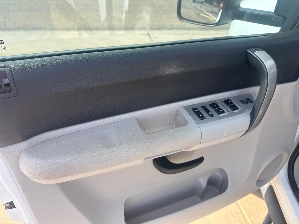 Chevrolet Silverado 1500 Work Truck Ext. Cab Std. Box 4WD 2008