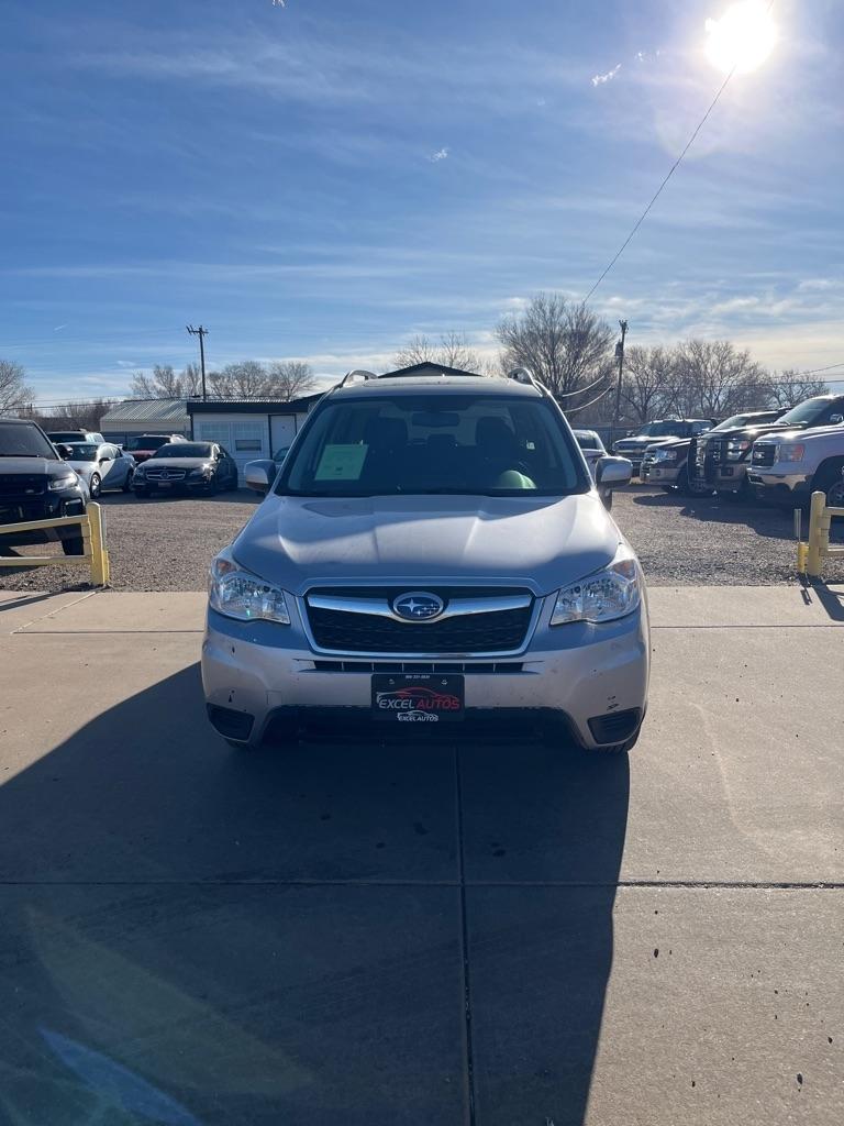 Subaru Forester 2.5i Premium PZEV CVT 2016