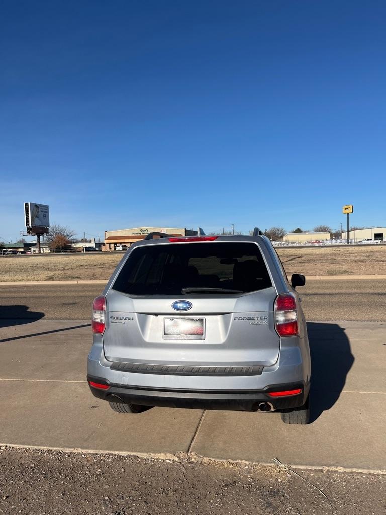Subaru Forester 2.5i Premium PZEV CVT 2016