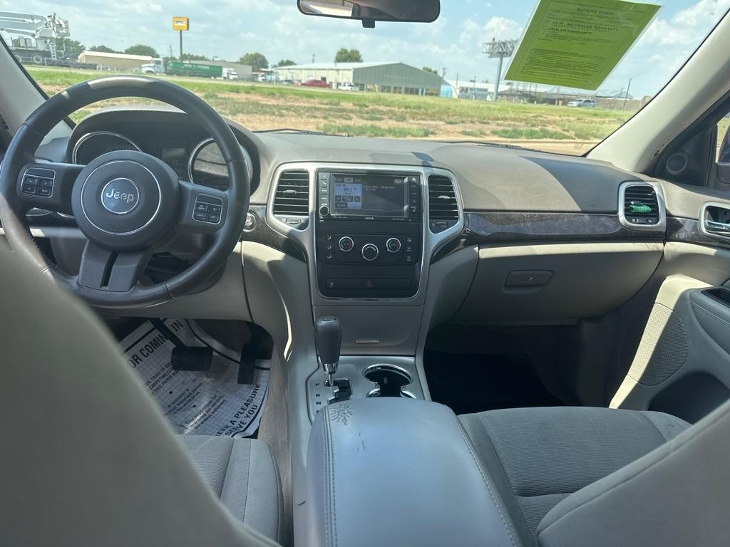 Jeep Grand Cherokee Laredo 4WD 2012