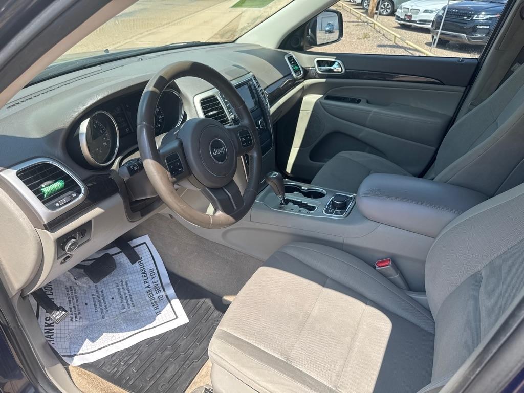 Jeep Grand Cherokee Laredo 4WD 2012