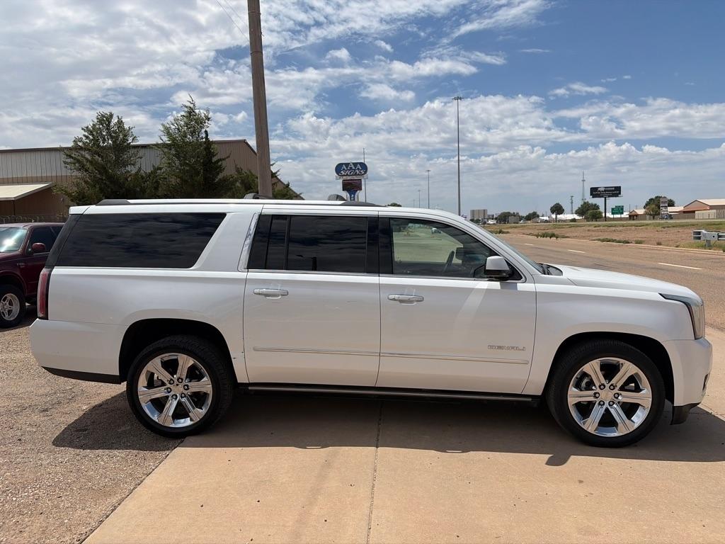 GMC Yukon XL Denali 4WD 2017
