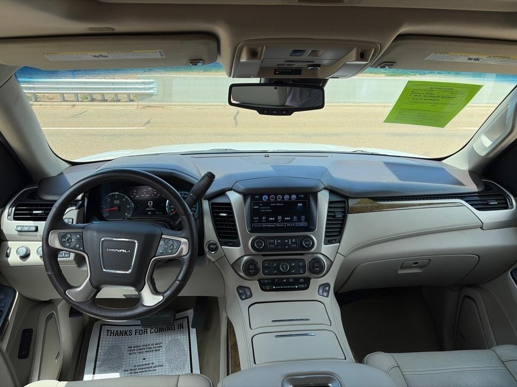 GMC Yukon XL Denali 4WD 2017