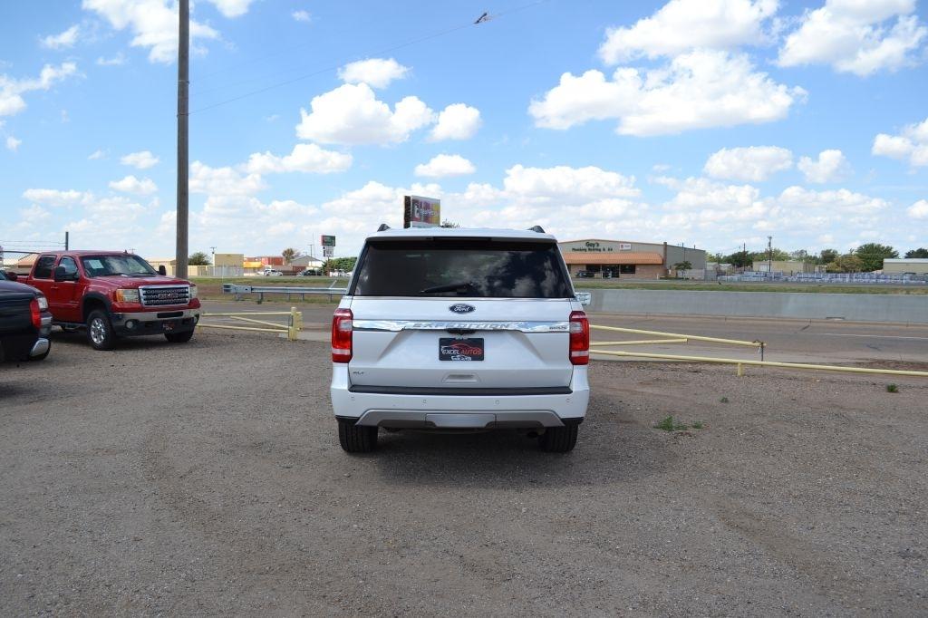 Ford Expedition photo 6
