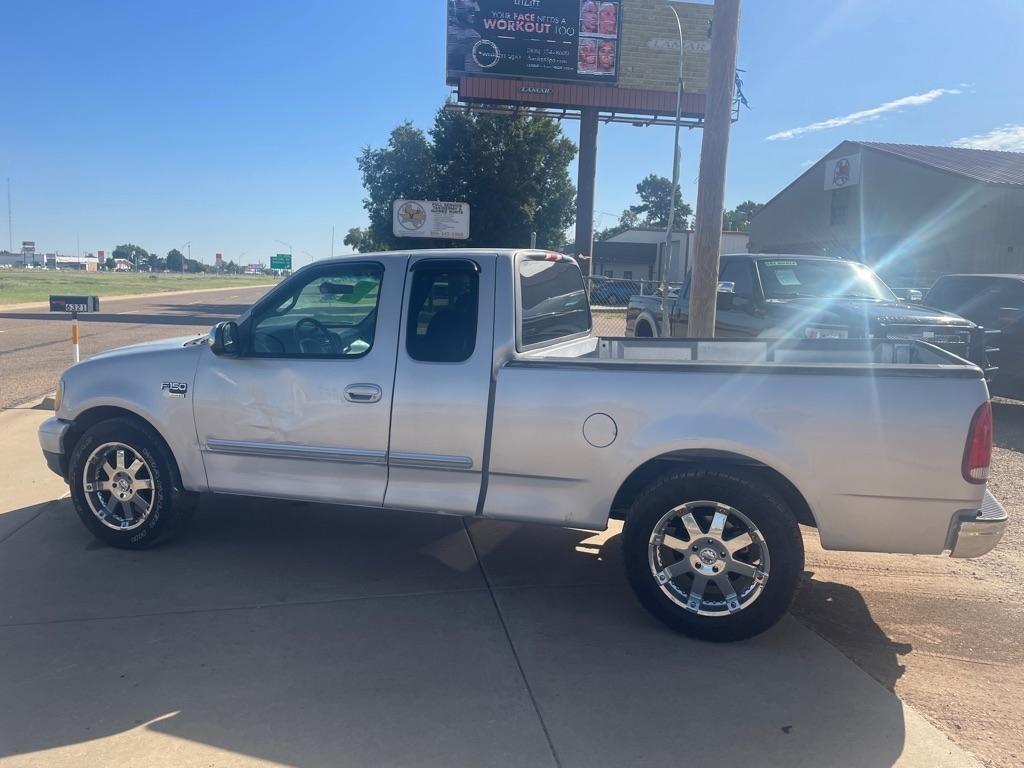 Ford F-150 Lariat SuperCab Short Bed 2WD 2001