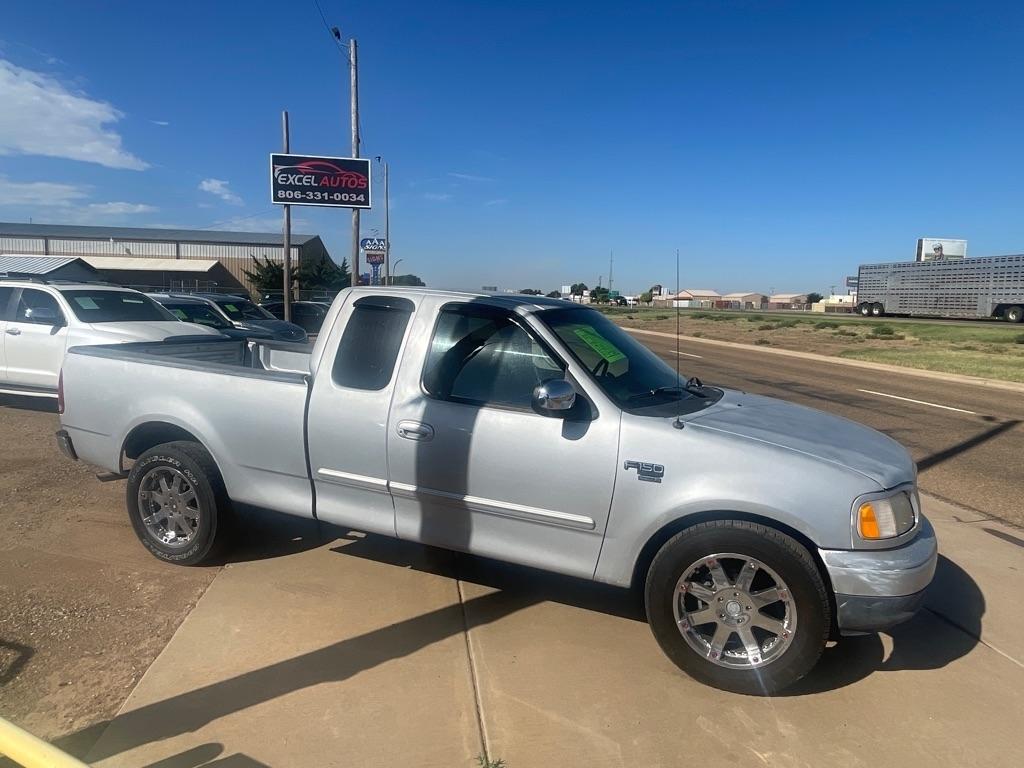 Ford F-150 Lariat SuperCab Short Bed 2WD 2001