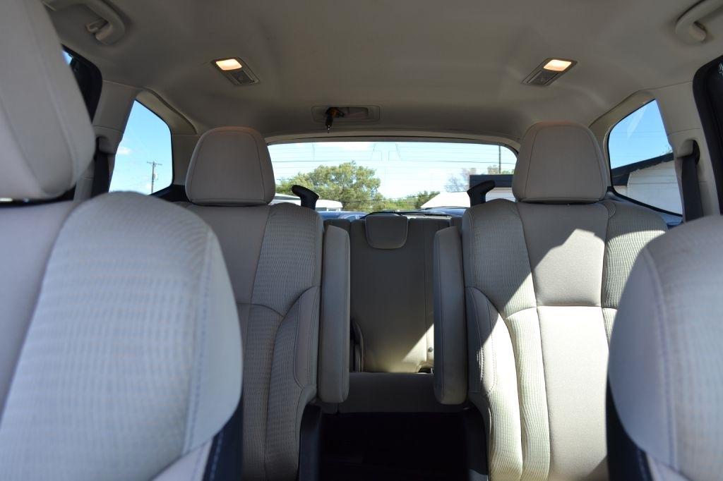 Subaru Ascent photo 6