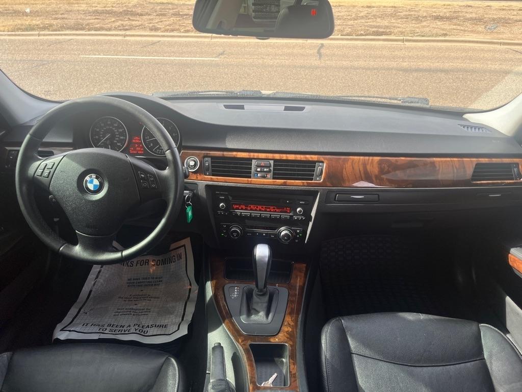 BMW 3-Series 328i 2011
