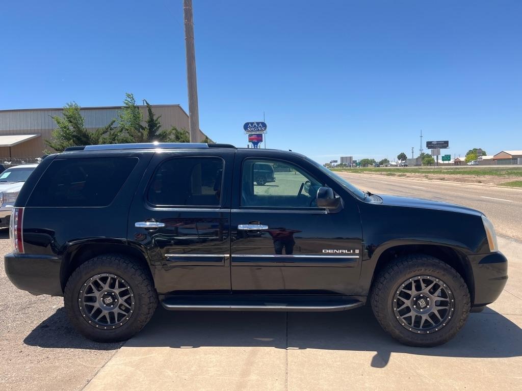 GMC Yukon Denali AWD 2007