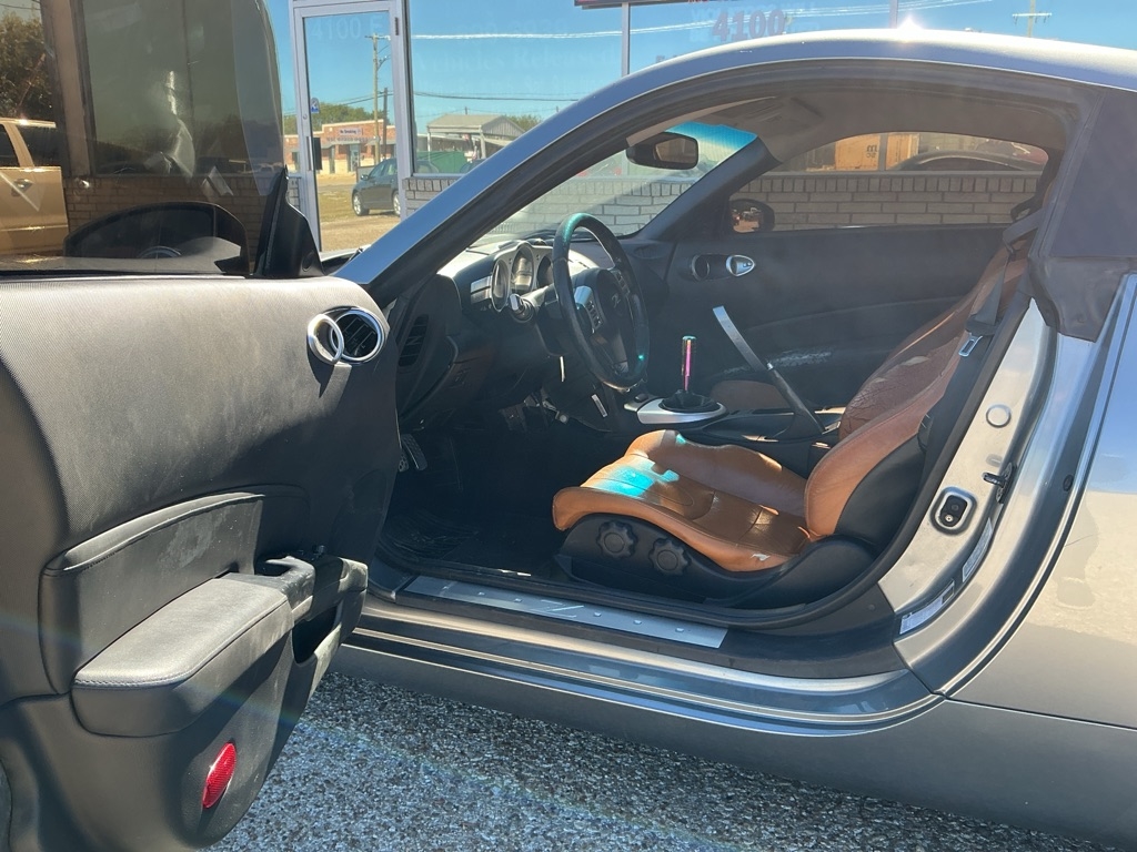 Nissan 350Z Touring Coupe 2006 Nissan 350Z Touring Coupe 2006