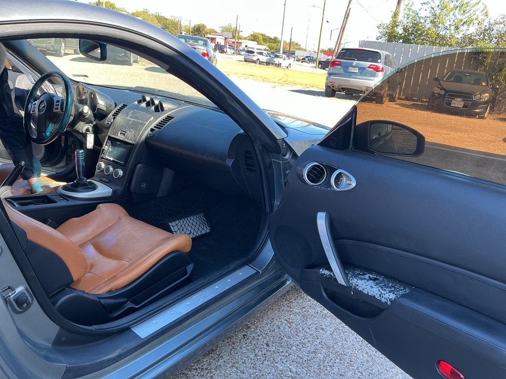 Nissan 350Z Touring Coupe 2006 Nissan 350Z Touring Coupe 2006