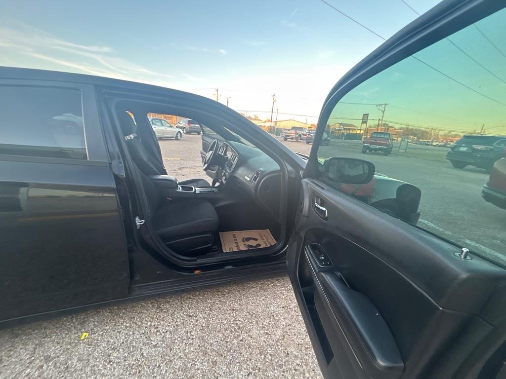 Dodge Charger SE 2014