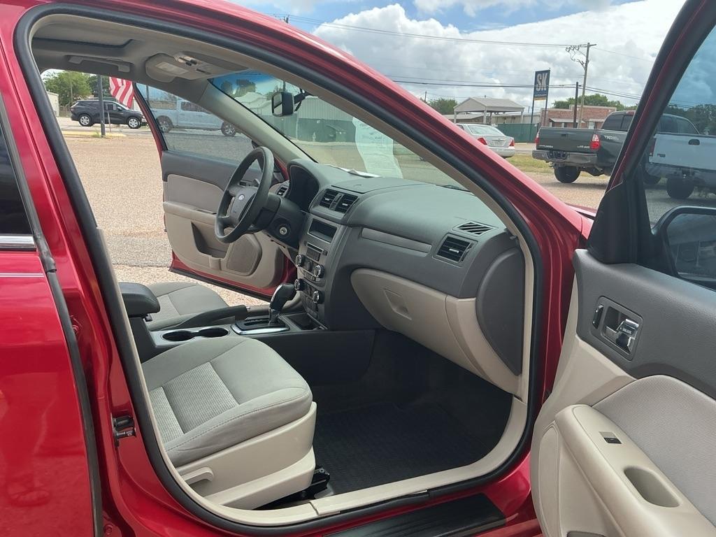 Ford Fusion SE 2012