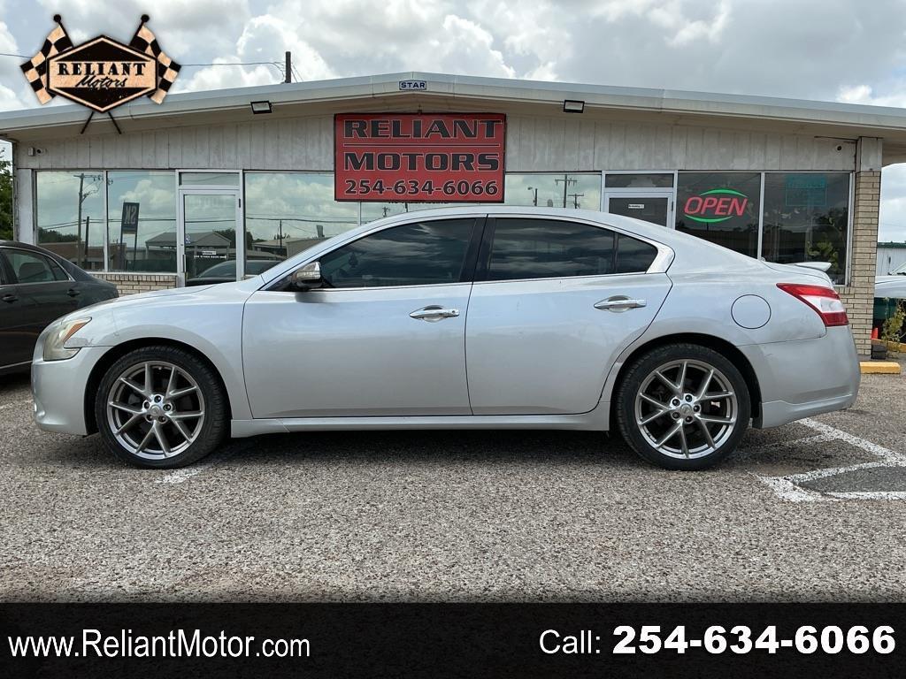 2010 Nissan Maxima S