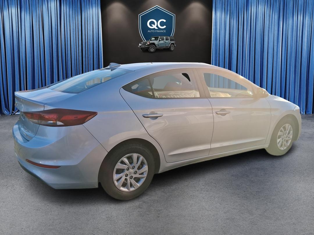 Hyundai Elantra SE 6AT 2017