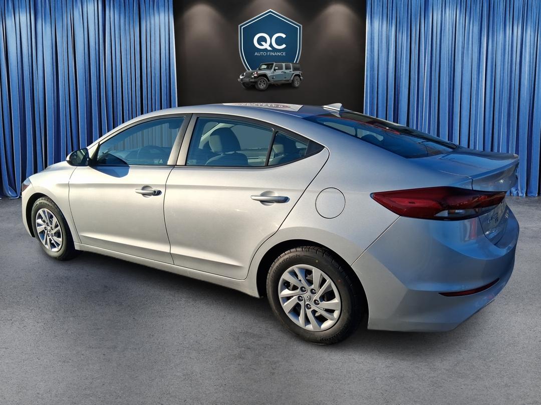 Hyundai Elantra SE 6AT 2017