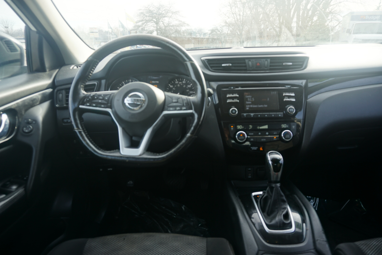 Nissan Rogue Sport S AWD 2017