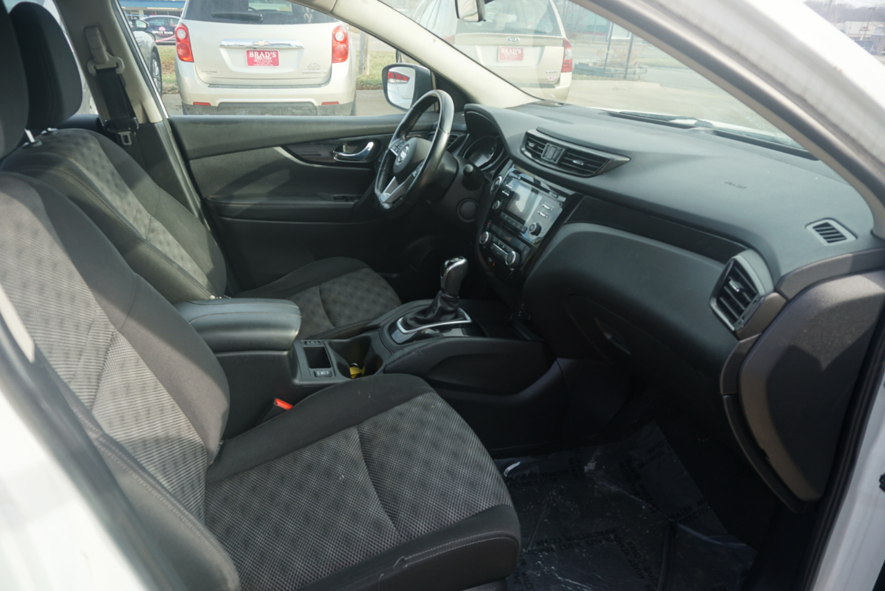 Nissan Rogue Sport S AWD 2017