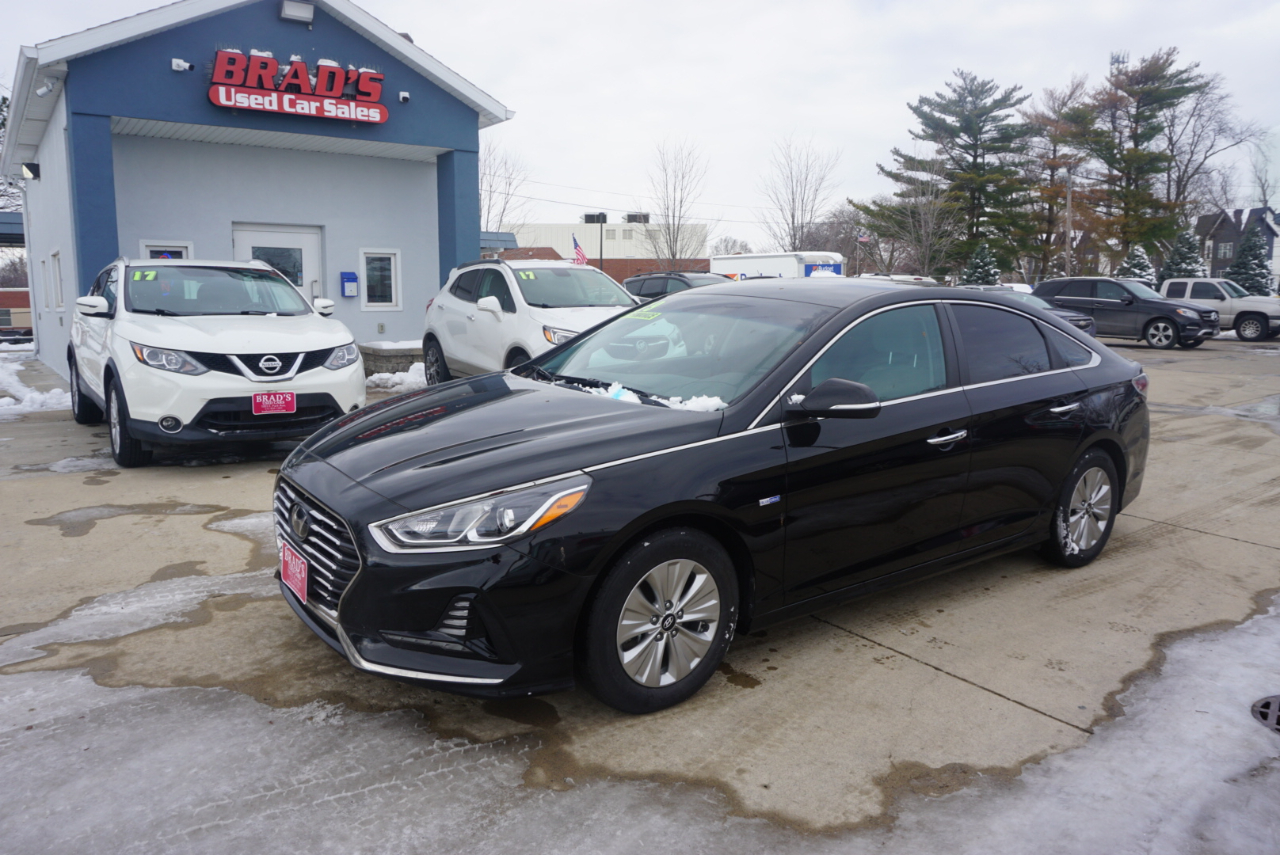 Hyundai Sonata Hybrid SE 2019