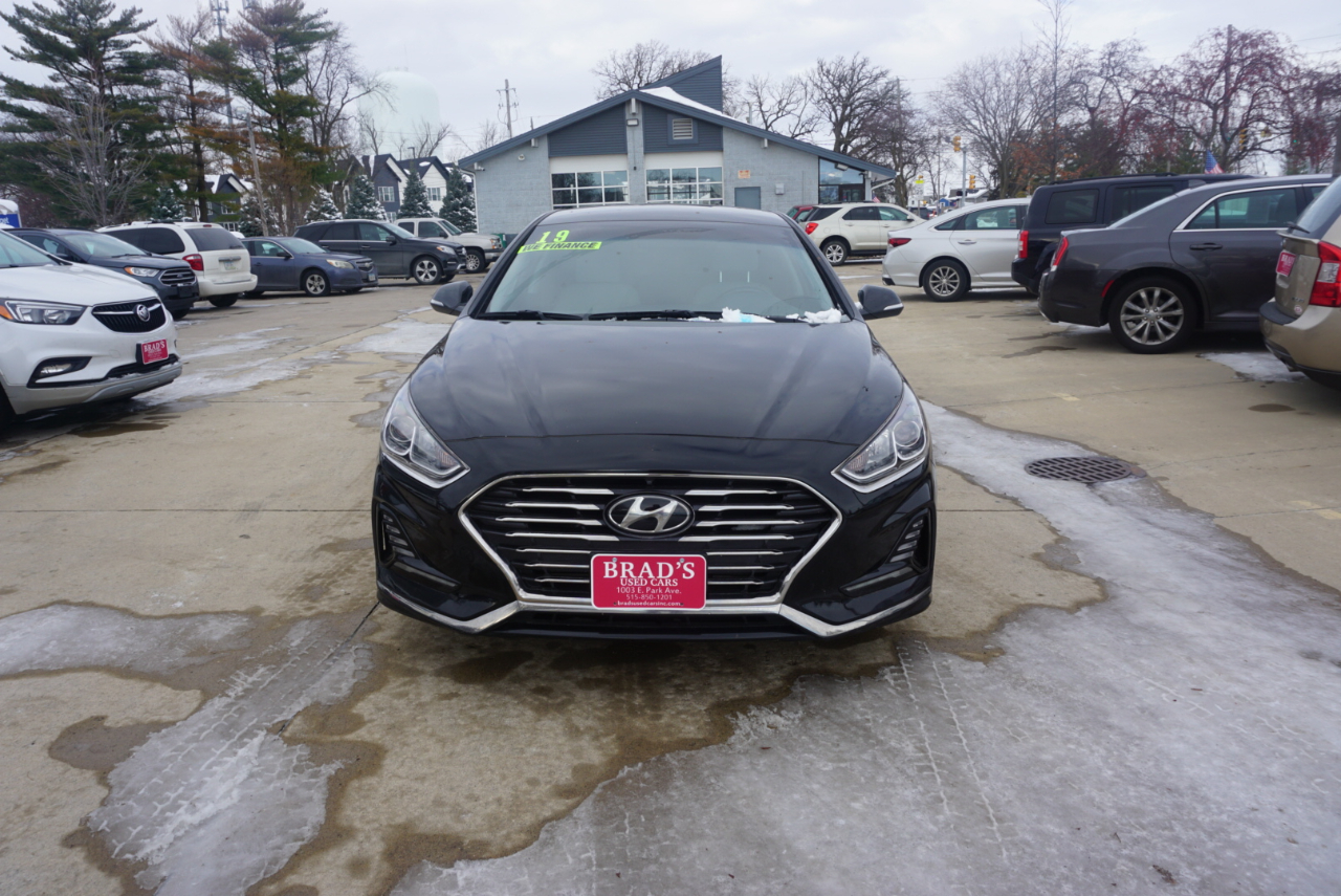 Hyundai Sonata Hybrid SE 2019