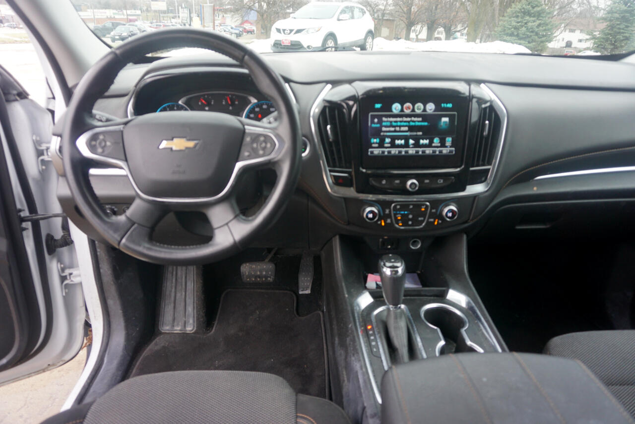 Chevrolet Traverse LT Cloth FWD 2018