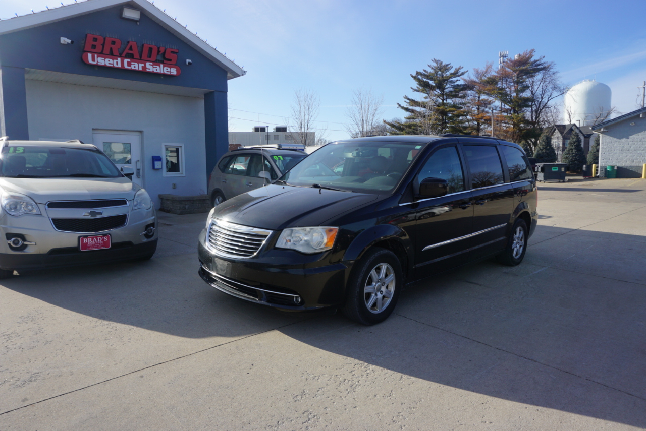 Chrysler Town & Country Touring 2012