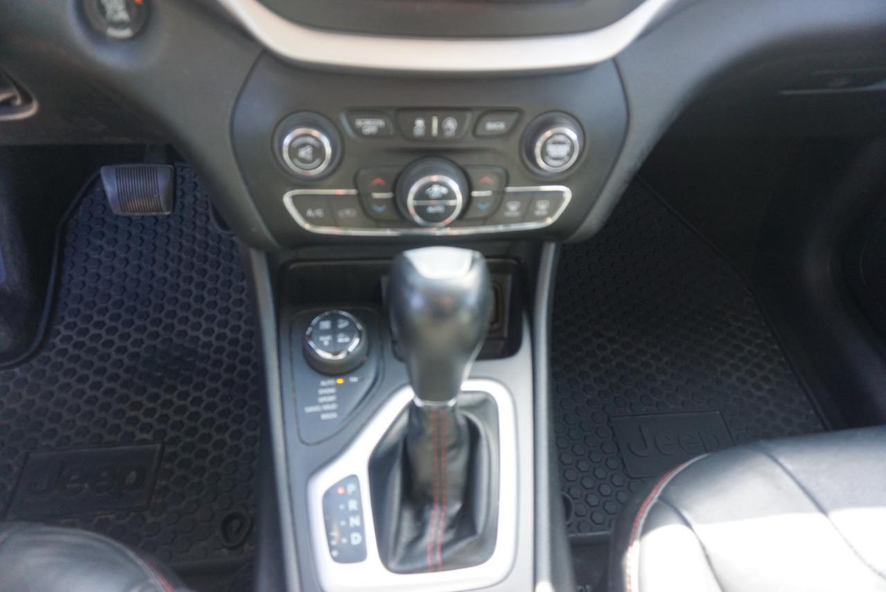 Jeep Cherokee Trailhawk 4WD 2015