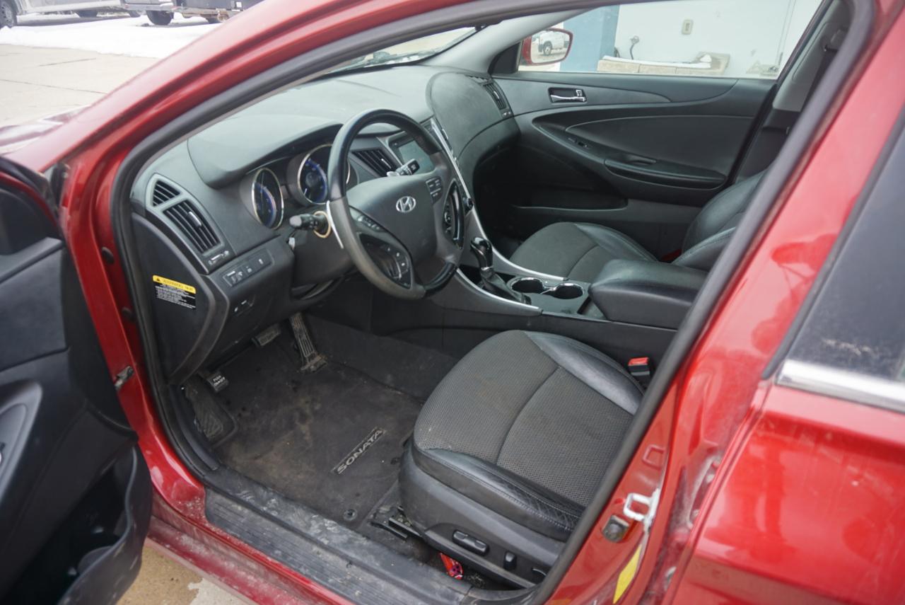 Hyundai Sonata Limited Auto 2012