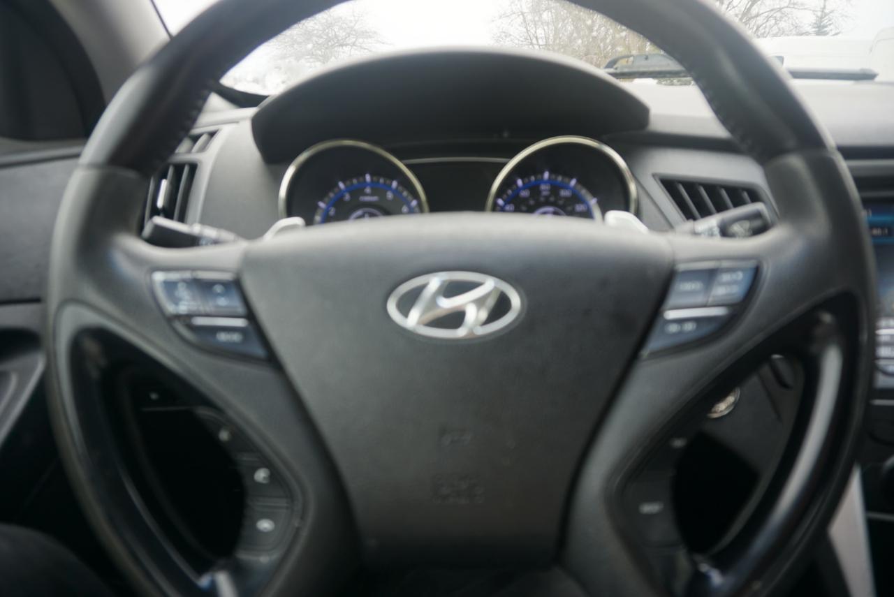 Hyundai Sonata Limited Auto 2012